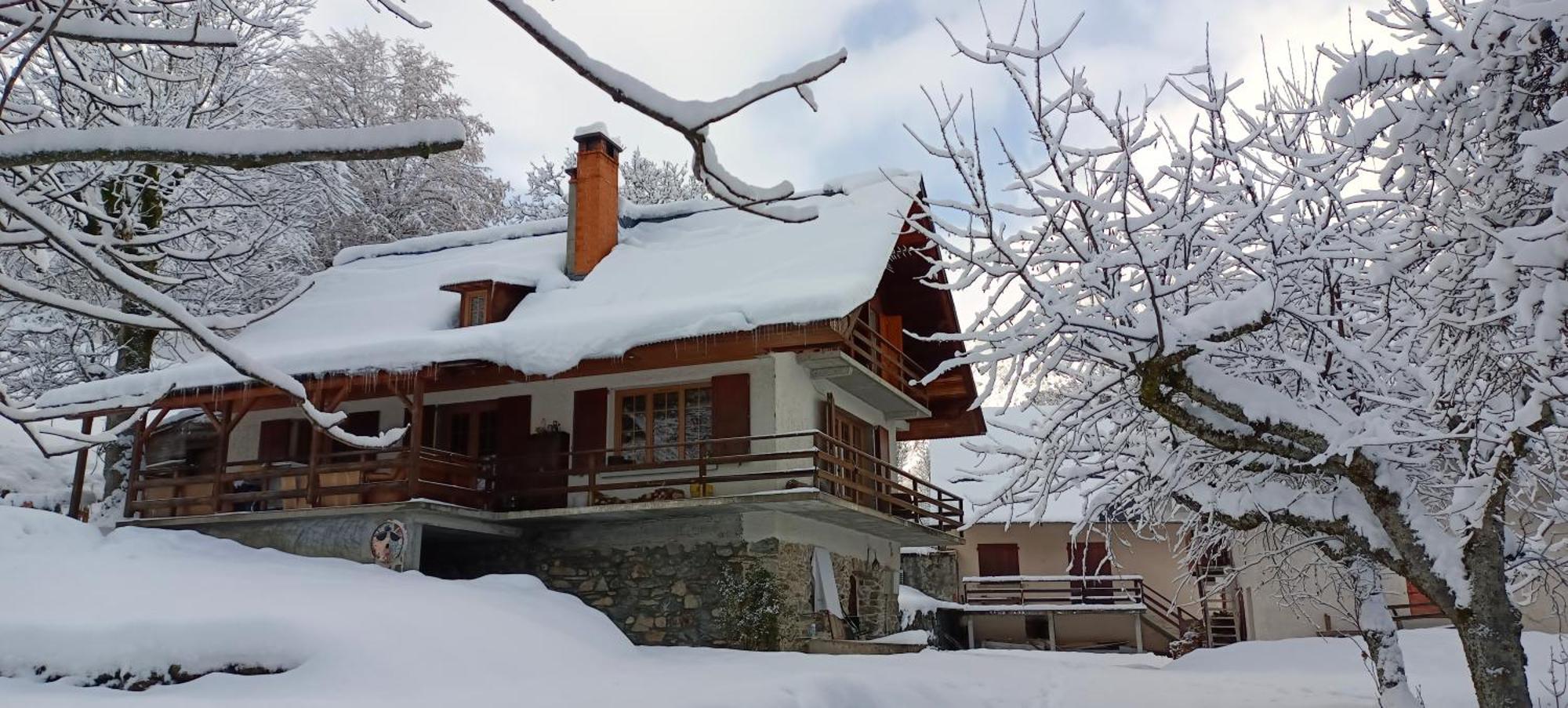 فيلا Chalet Le Loup Bouquetin Saint-Colomban-des-Villards المظهر الخارجي الصورة